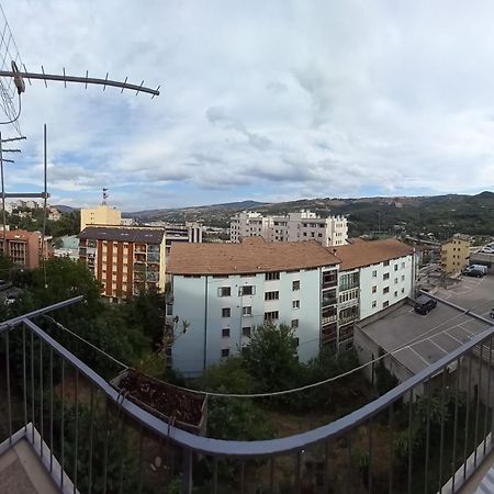 My Family Intero Appartamento Con Parcheggio Privato Potenza Eksteriør bilde