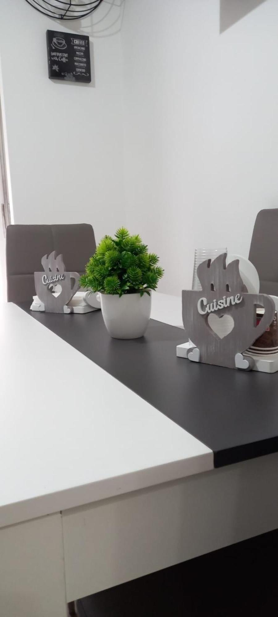 My Family Intero Appartamento Con Parcheggio Privato Potenza Eksteriør bilde